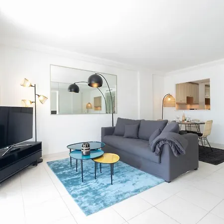 Sea View Terrace Upscale Property Cannes